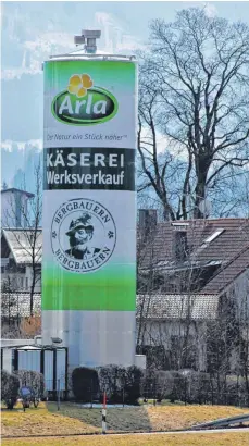  ?? FOTO: ULRICH WEIGEL ?? Der Molkerei-Riese Arla will sein Werk in Sonthofen an eine Firma in Missen-Wilhams (Oberallgäu) verkaufen.
