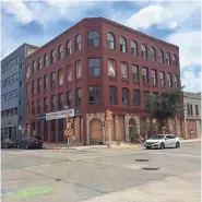  ?? TOM DAYKIN / MILWAUKEE JOURNAL SENTINEL ?? Artistry, featuring both apartments and commercial space, is replacing a Walker's Point building full of artist studios.