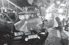  ??  ?? cuatro FUERON las PERSONAS heridas que dejó como saldo un accidente ocurrido en avenida Sor Vicenta. (Fotografía de @Infobiobio)