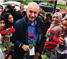  ??  ?? Visit: Corbyn at the mosque just before the incident