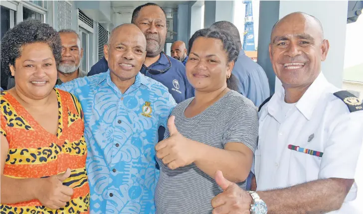  ?? Photo: Ronald Kumar ?? From left: Vilikesa Vasukiwai, Veresoni Basil, Lute Tubuna, Tevita Tabanimoli, Ravuravu Turaga, Ben Waqavou, Liliana Gade and RFNS Savenaca chief enginner Jovilisi Rokoiri on May 19, 2020, in Suva.