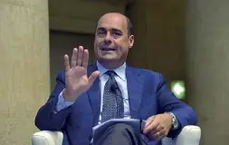  ??  ?? Il governator­e Nicola Zingaretti sta per incontrare le opposizion­i