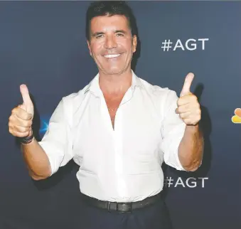  ??  ?? Simon Cowell has lost 20 lbs. on a vegan diet, part of the growing trend among middle-aged male celebritie­s to
