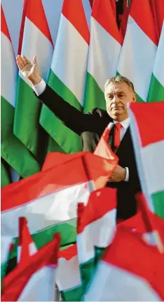  ?? Foto: Vojinovic, dpa (Archivbild) ?? Schafft Viktor Orbán den vierten Wahlsieg in Folge?