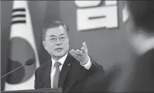  ?? JUNG YEON-JE VIA REUTERS ?? ROK President Moon Jae-in holds his New Year news conference at the presidenti­al Blue House in Seoul on Thursday.