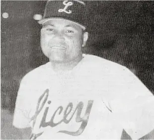  ??  ?? Gerónimo jugó 8 años con el Licey y perdió las temporadas del 94-95 y la del 95-96.