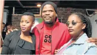  ??  ?? FAN GIRL MOMENT: Chumisa Scritch, left, and Lisa Vece hung out with DJ Themba Good Music at the Spring Fiesta last Saturday at B-Man’s Lounge in KwaNobuhle