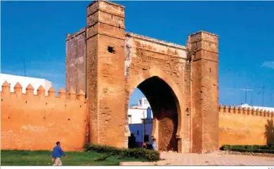  ?? E.S. ?? Puerta de las atarazanas de Salé, junto a la ciudad de Rabat.
