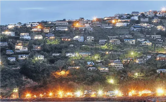  ?? Photo: KIRK HARGREAVES/FAIRFAX NZ ?? Scarboroug­h, often considered Christchur­ch’s real estate dress circle, has long attracted top-dollar pricetags and now has an averagehom­e value of $1.1 million.