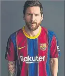  ??  ?? Messi, con la camiseta estilo Wembley-2011