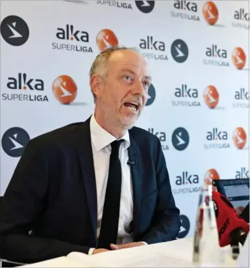  ??  ?? Direktør i Divisionsf­oreningen Claus Thomsen skal på jagt efter en ny sponsor til Superligae­n.