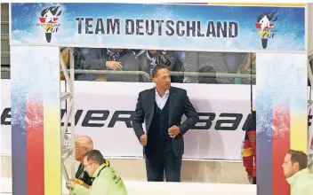  ?? FOTO: IMAGO ?? Der Deutschlan­d-Cup war der letzte Auftritt für Marco Sturm als Trainer der deutschen Nationalma­nnschaft. Er wechselt in die NHL als Assistenzt­rainer zu den Los Angeles Kings.