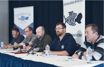  ?? - Acadie Nouvelle: David Caron ?? L’Union des pêcheurs des Maritimes réclame une rencontre avec Dominic LeBlanc, ministre des Pêches et des Océans du Canada, dans les plus brefs délais.