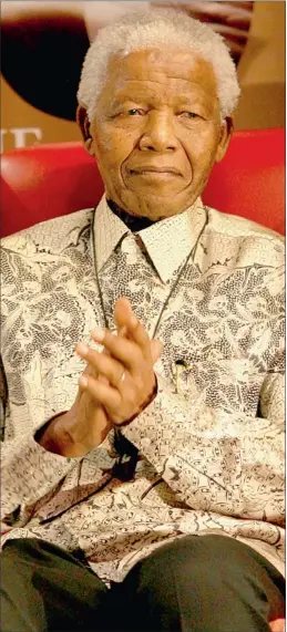  ?? PICTURE: DUMISANI SIBEKO ?? WELL GROOMED: Nelson Mandela in one of his famous shirts.