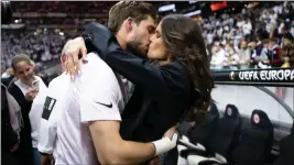  ?? ?? Eintracht Frankfurt’s Oliver Glasner (above) is relishing the final while Kevin Trapp says the build-up is ‘pure joy’