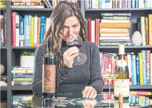  ?? CARLOS OSORIO/TORONTO STAR ?? Wine critic Carolyn Evans Hammond says if she were to start taking a nationalis­t stance on her reviews, she would be doing a disservice to wine consumers and producers.