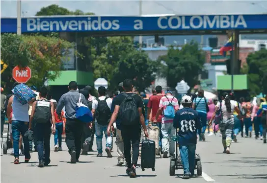  ?? / Jose Vargas ?? Según Migración, por la frontera colombo-venezolana pasan a diario unas 8.000 personas.