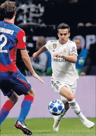  ??  ?? DEBUT. Reguilón fue el 120º jugador en la historia del Madrid en debutar en la Champions.