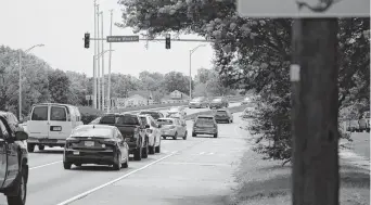  ?? L. TODD SPENCER/STAFF ?? The Granby Street Bridge in Norfolk, which crosses the Lafayette River, will remain open to traffic during the repairs but one side of the divided bridge will be closed for six months at a time. The job is expected to be done in late 2022.