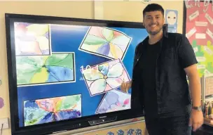  ??  ?? ●● The Promethean ActivPanel in a Romiley Primary School classroom