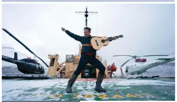  ??  ?? Singer-songwriter Danny Michel on board the Russian icebreaker Khlebnikov.