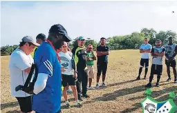  ??  ?? TRABAJO. El técnico Anthony Torres inició los trabajos con un plantel lleno de juventud.