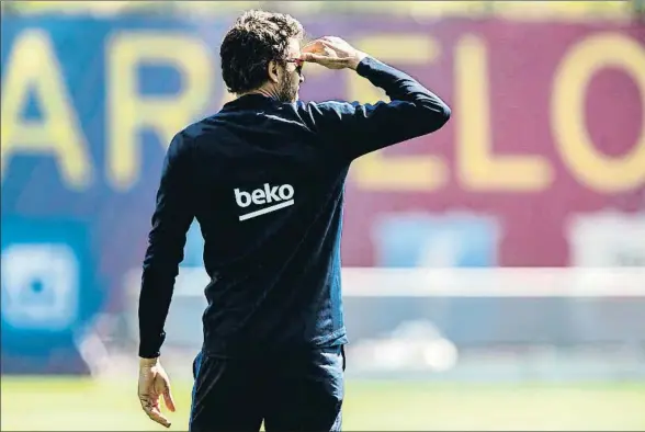 ?? QUIQUE GARCÍA / EFE ?? A Luis Enrique sólo le quedan dos partidos como técnico del Barcelona, el último de Liga contra el Eibar y la final de Copa frente al Alavés