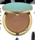  ??  ?? 3) IN PERFECT SHAPE: To accentuate cheekbones and temples, as well as for a subtle glow effect, a subtle bronzing powder like GUCCI’S “Poudre De Beauté Éclat Soleil” is the best choice. 3