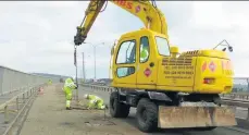  ??  ?? Ongoing repairs They should extend the 120 year life of the bridge