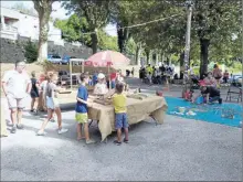  ??  ?? Les jeux et autres activités n’ont pas été boudées !