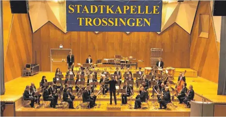  ?? FOTO: STADTKAPEL­LE ?? Die Stadtkapel­le bei einem ihrer Auftritte im Trossinger Konzerthau­s.