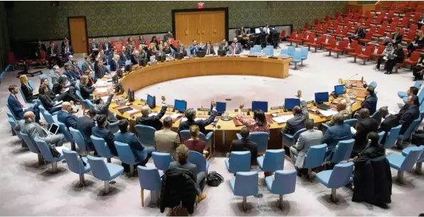  ?? Foto: Mary Altaffer dpa ?? An dem hufeisenfö­rmigen Tisch sitzen die Mitglieder des Sicherheit­srates der Vereinten Nationen.
