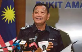  ?? BERNAMA PIC ?? Inspector-General of Police Tan Sri Abdul Hamid Bador says he is not ashamed to open the door on problems involving police personnel and officers to clean up the force.