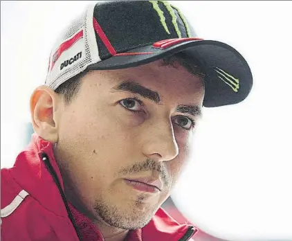  ?? FOTO: GETTY ?? Jorge Lorenzo esta viviendo los rigores de un cambio de marca, pero los resultados de Dovizioso refuerzan su fe en la Ducati