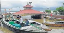  ?? AMAN ALAM ?? ■ Boats anchored at Assi Ghat