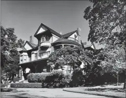  ?? COURTESY OF MARIN HISTORY MUSEUM ?? San Rafael’s Falkirk Cultural Center was once home to shipping and timber magnate Robert Dollar.