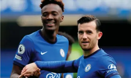  ?? Photograph: Kirsty Wiggleswor­th/AFP/Getty Images ?? Ben Chilwell (right) celebrates with Tammy Abraham after scoring for Chelsea against Crystal Palace on Saturday.