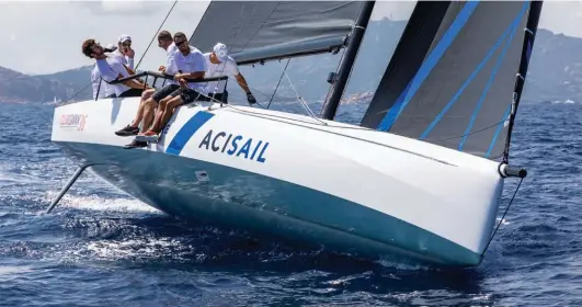  ??  ?? Il primo ClubSwan 36 griffato ACI Sail in navigazion­e nelle acque croate.