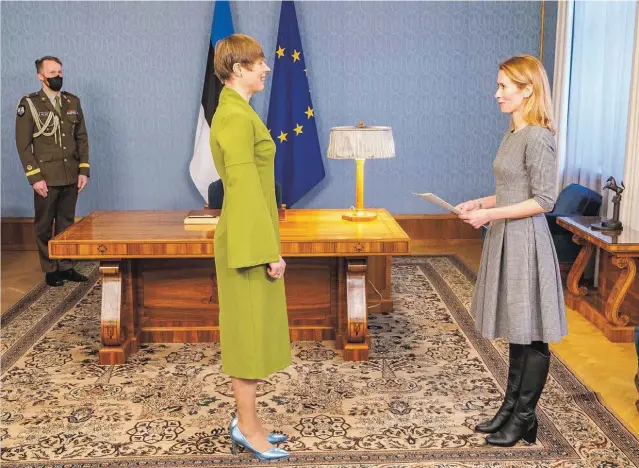  ??  ?? 1. A Estónia é o único país do mundo a ter uma presidente e uma primeira-ministra: Kerti Kaljulaid e Kaja Kallas.
2. A lituana Ingrida Simonyte juntou-se ao clube das líderes em dezembro.
3. Katrín Jakobsdótt­ir chegou ao poder em 2017 na Islândia.
4. Mette Frederikse­n é segunda primeira-ministras da Dinamarca.
5. A finlandesa Sanna Marin chefia um governo composto por cinco partidos, todos liderados por mulheres.
6. A norueguesa Erna Solberg tem sido comparada a Thatcher e Merkel.