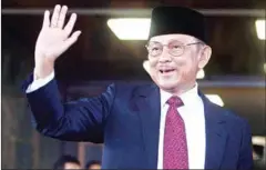  ?? THE JAKARTA POST/RICKY YUDHISTIRA ?? Former president BJ Habibie attends Independen­ce Day celebratio­ns at the House of Representa­tives complex.