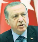  ??  ?? Ερντογάν και Τραμπ συζήτησαν, σύμφωνα με δηλώσεις πηγών της τουρκικής προεδρίας, τη δημιουργία ζώνης ασφαλείας στη Συρία, την προσφυγική κρίση και την καταπολέμη­ση της τρομοκρατί­ας.