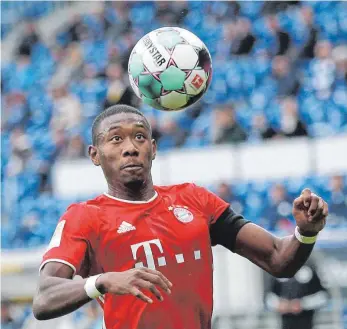  ?? FOTO: THOMAS FREY/IMAGO IMAGES ?? Alle Konzentrat­ion dem Ball – und Real Madrid? Noch-Bayer David Alaba.