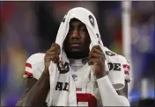  ?? KARL MONDON — BAY AREA NEWS GROUP FILE ?? Deebo Samuel covers his head after the San Francisco 49ers season ends in a 20-17loss to the Los Angeles Rams, in the NFC championsh­ip game at Sofi Stadium in Inglewood on Jan. 30.