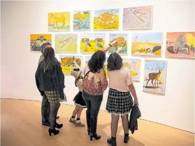  ?? MUSEO MODERNO / JULIÁN BONGIOVANN­I ?? Una serie de dibujos de Mónica Girón en “Enlace Querandí”.