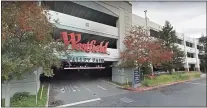  ?? ?? The Westfield Valley Fair mall’s parking garage.