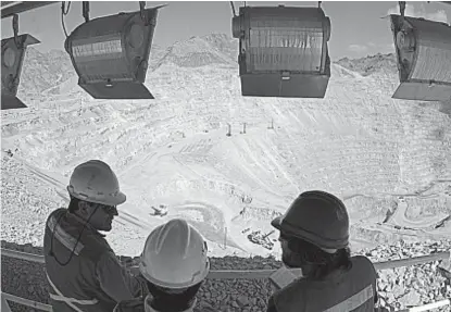  ?? (LA VOZ / ARCHIVO) ?? Un yacimiento gigante. La minera La Alumbrera opera hace 20 años a cielo abierto en Catamarca.