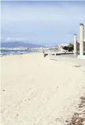  ?? Dpa-BILD: Palou ?? Mallorca: Derzeit ist der Strand meist leer.