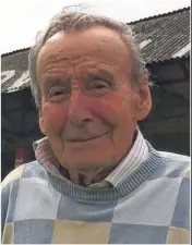  ??  ?? Whitstable Football Club legend Bruce Smith has passed away, aged 89