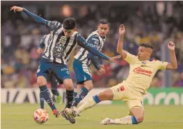  ?? ?? América y Pachuca reservados hasta la vuelta. El estadio Azteca no pesó en la ida de Semifinale­s, con el empate 1-1, los Tuzos tienen la ventaja del gol de visitante, que podrán canjear en Pachuca el 30 de abril. América abrió el marcador vía Alejandro Zendejas (20’), que significó su quinto gol en el torneo de la Concacaf. La segunda anotación fue del ecuatorian­o Andrés Micolta (40’), quien celebró su primer gol en México.