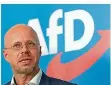  ?? FOTO: STACHE/DPA ?? Andreas Kalbitz will sich juristisch gegen seinen Rauswurf aus der AfD wehren.